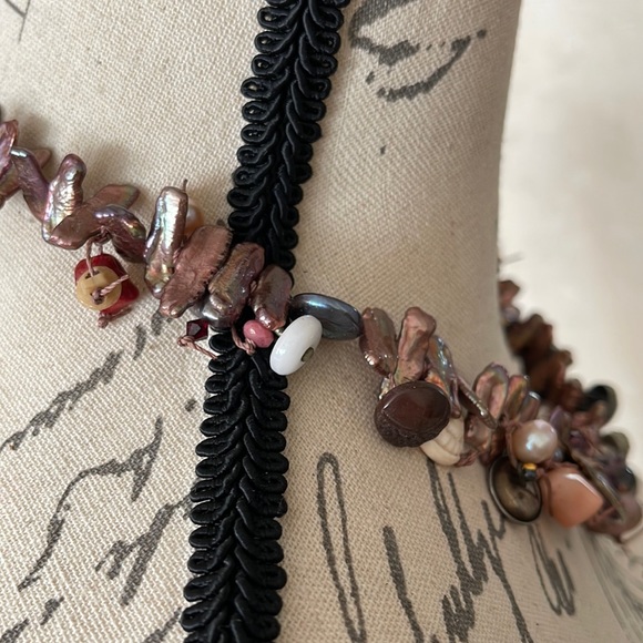 this necklace just so beautiful I can’t believe how much imagination and talent - Picture 12 of 17